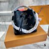 021509A3-9884-906F-1ECF-4C86C42FCDF5.jpg Louis Vuitton NeoNoé BB Black