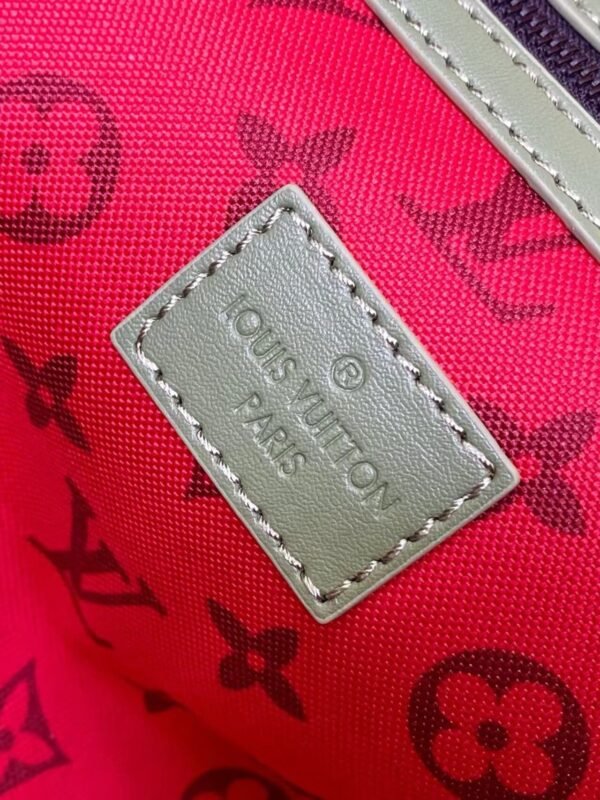 Louis Vuitton M23963 Keepall Bandouli&egrave;re 55