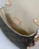 Louis Vuitton M46740 Saumur BB
