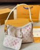 03766615-74E9-992B-B000-3B1D853CCA5E.jpg Louis Vuitton M24652 CarryAll PM