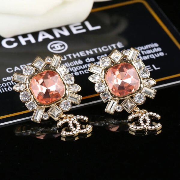 03C3F7E2-C88E-8F98-3A20-A268D2461EF6.jpg CC Earrings 0017