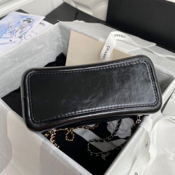 048D1A20-6CA5-19B3-744F-0DC6BD30421B.jpg CHANEL Gabrielle Small Backpack