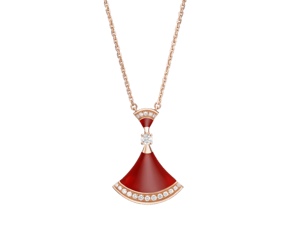 049AE6E5-B8A5-056D-A58B-1C20980D6660.png Bvlgari Divas' Dream Necklace