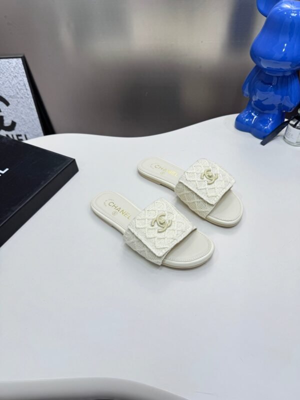 Chanel Women's Logo 25ss CC Sandal