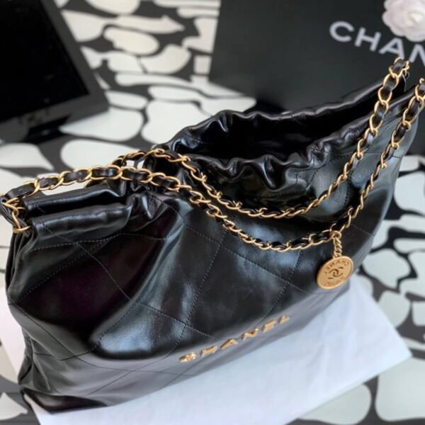 Chanel 22 Small Handbag AS3260