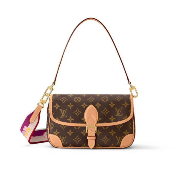 08DBE3B3-F6A4-B391-B3E3-CDEF3C7CD07C.jpg Louis Vuitton Diane M46049