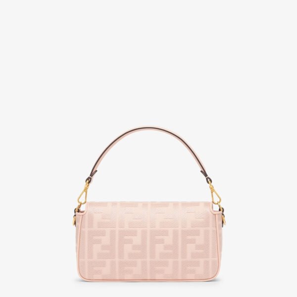 Fendi Baguette Medium