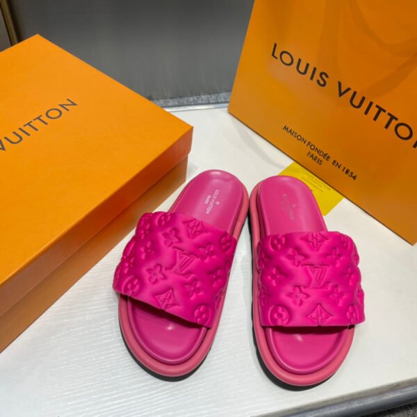 Louis Vuitton Women's Pool Pillow Comfort Sandal