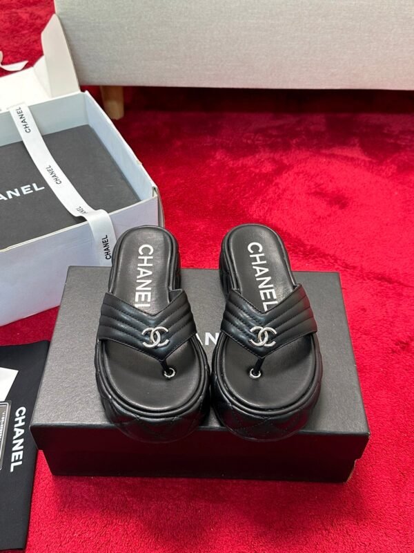 Chanel Women's Logo 25ss CC Sandal