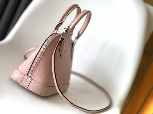 0A691223-DA67-A201-D491-D952998DBEB8.jpg Louis Vuitton Alma BB M41327