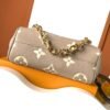 0AF3958D-54DB-D03C-99F9-6A3BA4D391BB.jpg Louis Vuitton M45836 Favorite