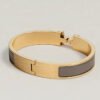 0FFB503B-1AC6-654D-FA96-DF3A7284FFB7.jpg Hermes Clic HH bracelet