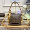 11C15B76-015F-4E72-3F5E-9334A5522C47.jpg Louis Vuitton M46358 Side Trunk MM