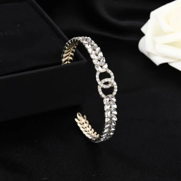128D7DE0-8F69-0A16-4101-18EDF9589C15.jpg CC Bracelet 0008