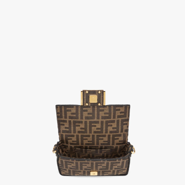 138669BF-133A-5743-1EC1-F166E6043E54.png Fendi Baguette Mini