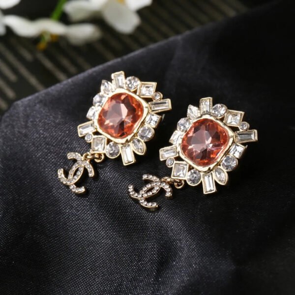 14740B20-31D6-484F-00B7-A704C0DC7659.jpg CC Earrings 0017