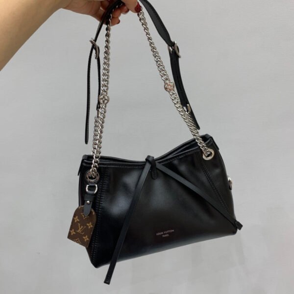 147DE576-18A2-8BAF-F5FB-6C7FFAE1379C.jpg Louis Vuitton CarryAll Vibe BB M12888