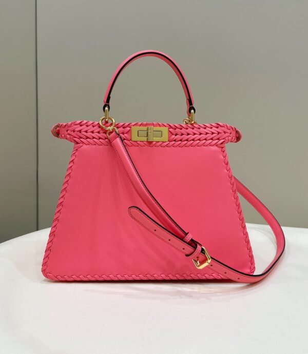 Fendi Peekaboo  Small iseeu Bag