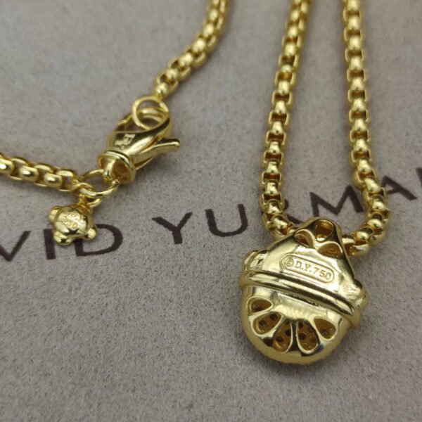 David Yurman Acorn Pendant Necklace 18k Gold Diamond