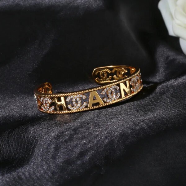 CC Bracelet 0009