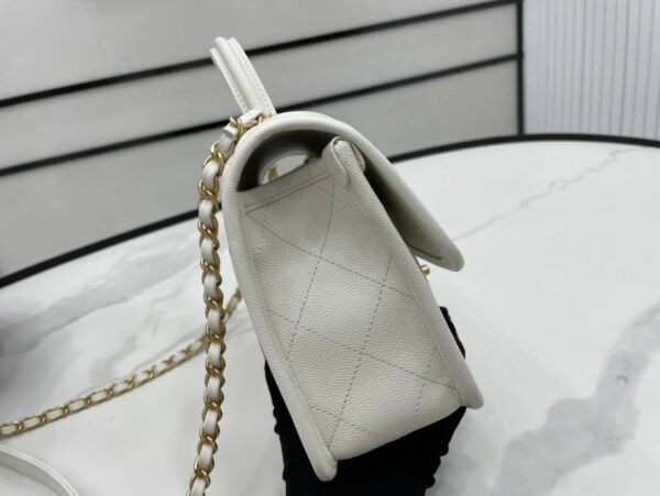 Chanel AS3653 22K Bag White For Women, Women&rsquo;s Bags 9.8in/25cm