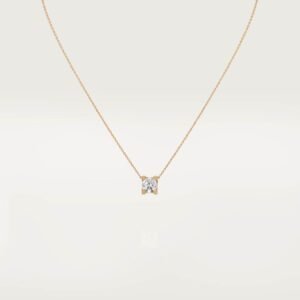 C DE  NECKLACE