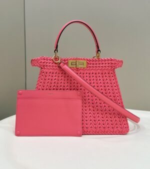 Fendi Peekaboo  Small iseeu Bag