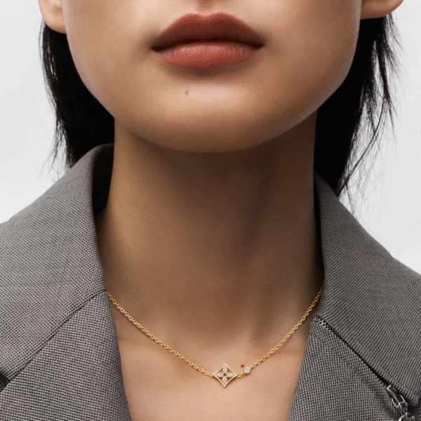 Idylle Blossom Pendant, Yellow Gold And Diamonds