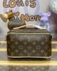 1A29474B-1255-DF92-34DB-A8C90BC6E8CC.jpg Louis Vuitton Toiletry Bag M11750