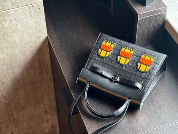 Kelly 22 Bag - Black