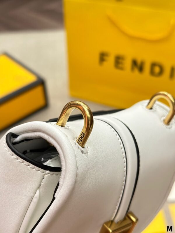 Fendi C'mon Nano - White