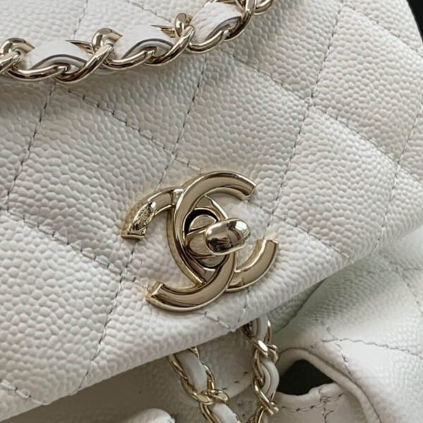 1C508158-8FF6-E3D7-58D4-E4ED7CC2F345.jpg Chanel Backpack PM