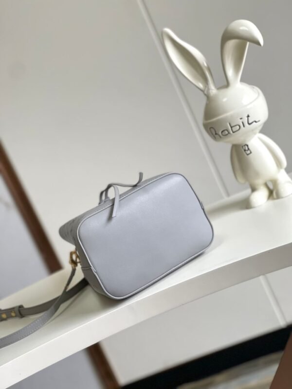 Louis Vuitton M12749 N&Eacute;ONO&Eacute; BB