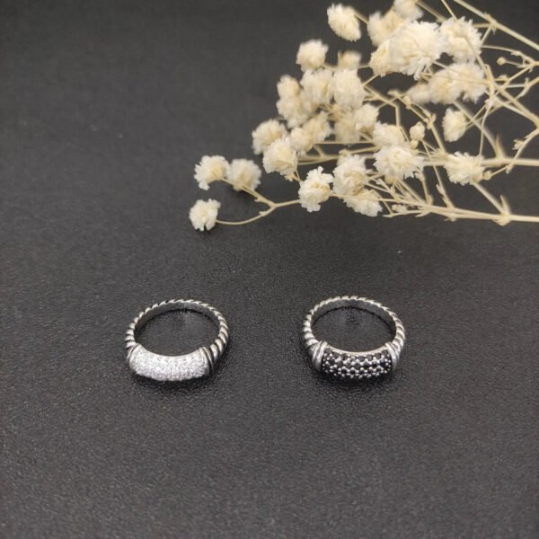1F9B6C39-5986-A18A-BB72-E2F8046E07F7.jpg David Yurman Gemstone Band Ring