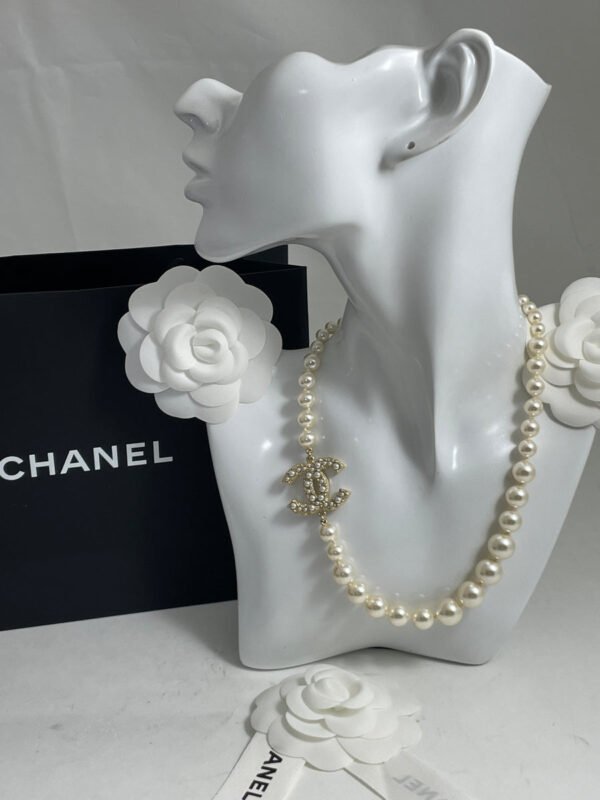 CC Pearl Choker Necklace