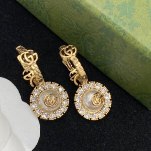 219B8720-3742-A217-55A8-DFEC3FD451A5.jpg Gucci GG Earrings