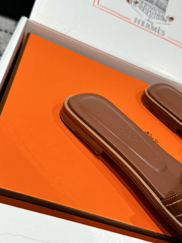 Hermes Women's Oran Sandal