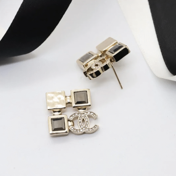CCE258 CC earring