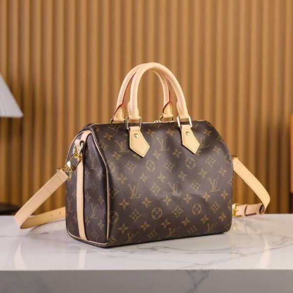 22991EC8-2546-EDA4-2DC9-E76BD15833EF.jpg Louis Vuitton Speedy Bandoulière 25 M46977