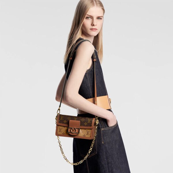 Louis Vuitton M46757 Dauphine East West