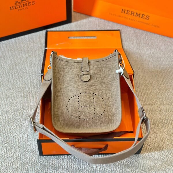 Evelyne PM Bag