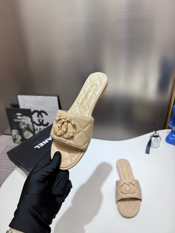 Chanel Women's Logo 25ss CC Sandal