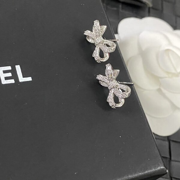 23BD5535-5308-5EE1-1681-E324831EBDF8.jpg CC Earrings 0015