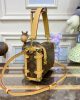 2449CDE4-B5EA-0B8C-EC65-8339EA3FD92D.jpg Louis Vuitton M46358 Side Trunk MM