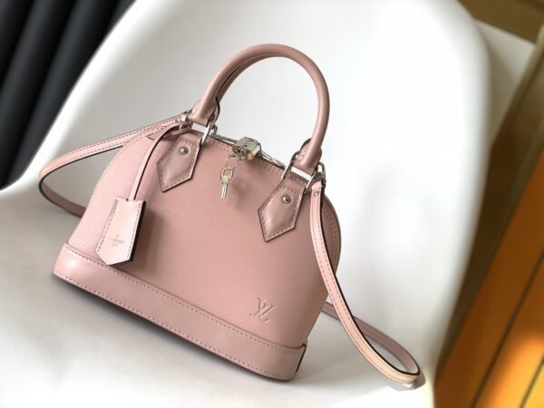 2464E45E-9647-E806-0672-597E870A550A.jpg Louis Vuitton Alma BB M41327