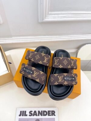 Louis Vuitton Unisex Pool Pillow Comfort Sandal