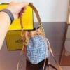 27A4E92A-9D81-A05D-69E8-8487A9A8BACF.jpg Fendi Mon Tresor - BLUE