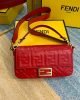 27C7B841-E3E0-18AC-2158-5595861130A7.jpg Fendi Baguette