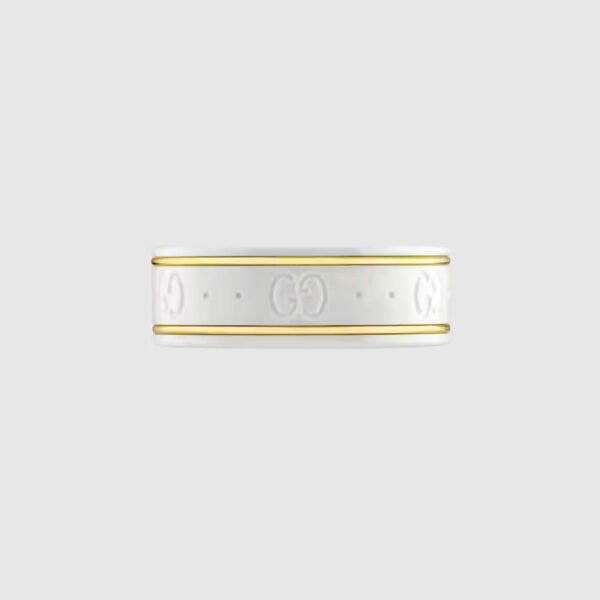 Icon ring in yellow gold