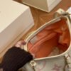 28D2CCE2-5015-1B14-DB5B-E8D27AD4F773.jpg Louis Vuitton M24141 CarryAll PM